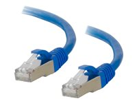 C2G Cat6a Booted Shielded (STP) Network Patch Cable - Patchkabel - RJ-45 (han) til RJ-45 (han) - 5 m - STP - CAT 6a - formet, knastfri, strenget - blå 89912