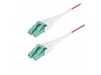 StarTech.com 2m (6.6ft) LC/LC (UPC) OM4 Multimode Fiber Optic Cable, OFNR - Patchkabel - LC/UPC duplex multi-mode (han) til LC/UPC duplex multi-mode (han) - 2 m. - 1.6 mm - fiberoptik - duplex - 50 / 125 my - OM4 - OFNR - lus - erika-violet OM4RLCLC2M
